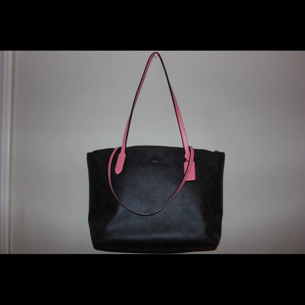 Brown and Pink Coach purse - Picture 8 of 8